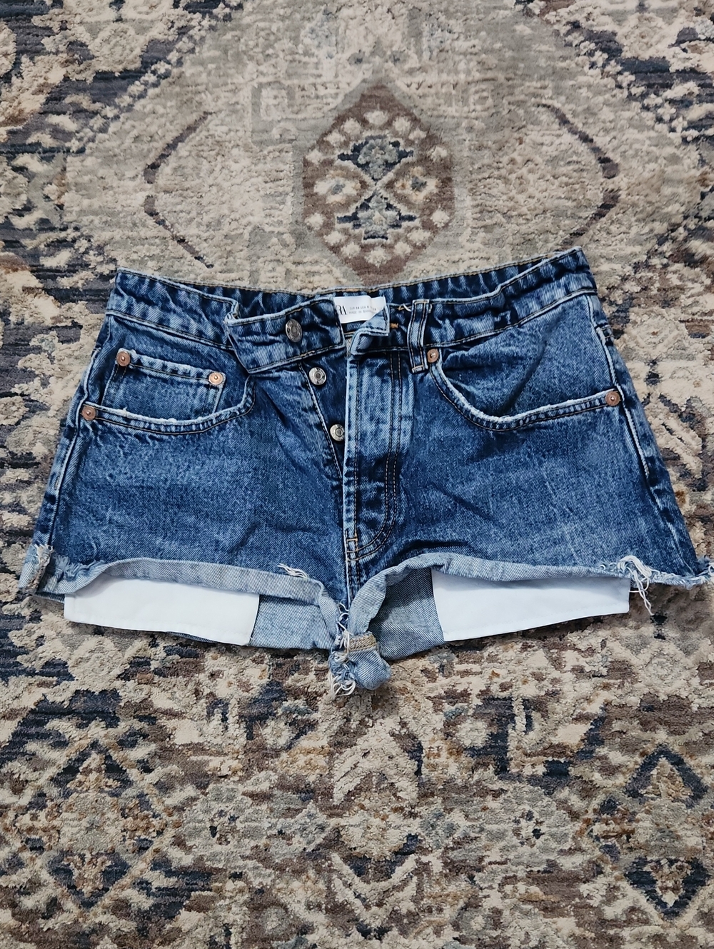 Zara Botton Fly High-Rise Dark Blue Denim Cuffed Shorts